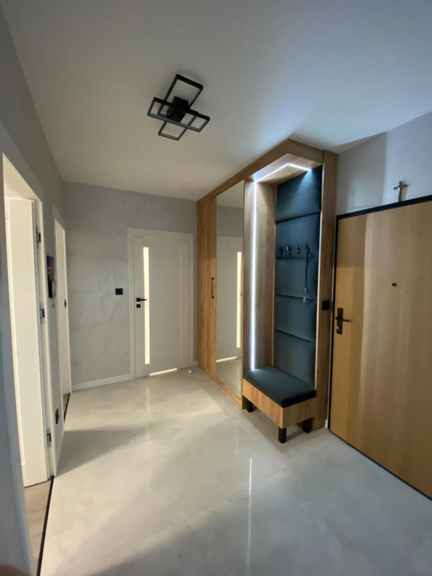 Przewoz Lux Lucky Garaz W Cenie Apartament